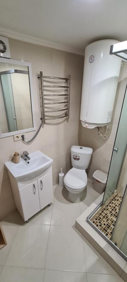 Апартаменты Аpartment for Lady Черновцы Экстерьер фото
